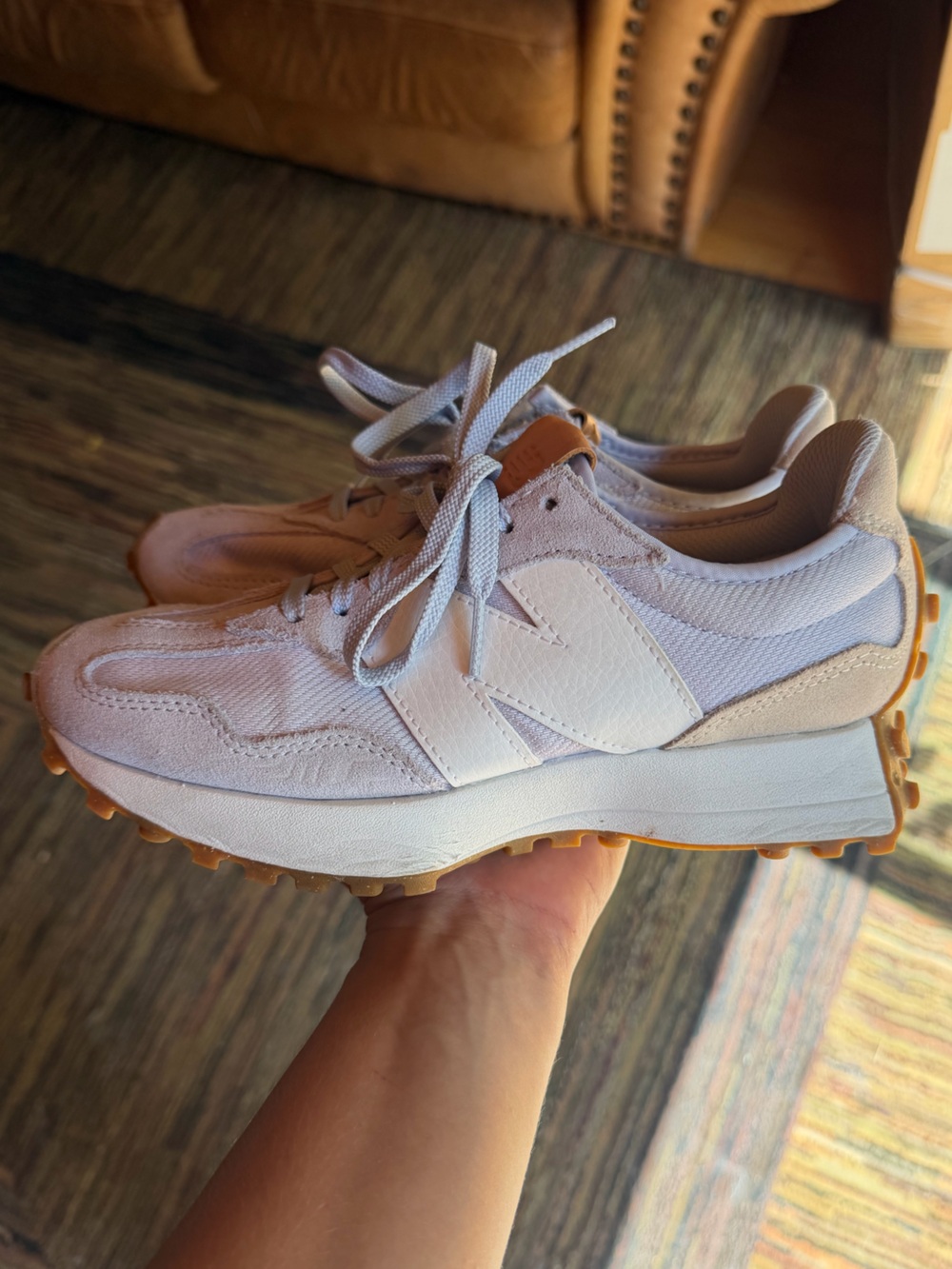 Women's New Balance 327 sneakers light purple and white colorway